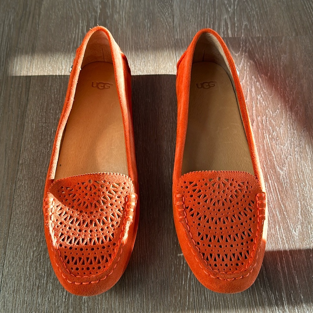 Ugg loafers BRAND NEW, NEVER WORN — US women size 9.5